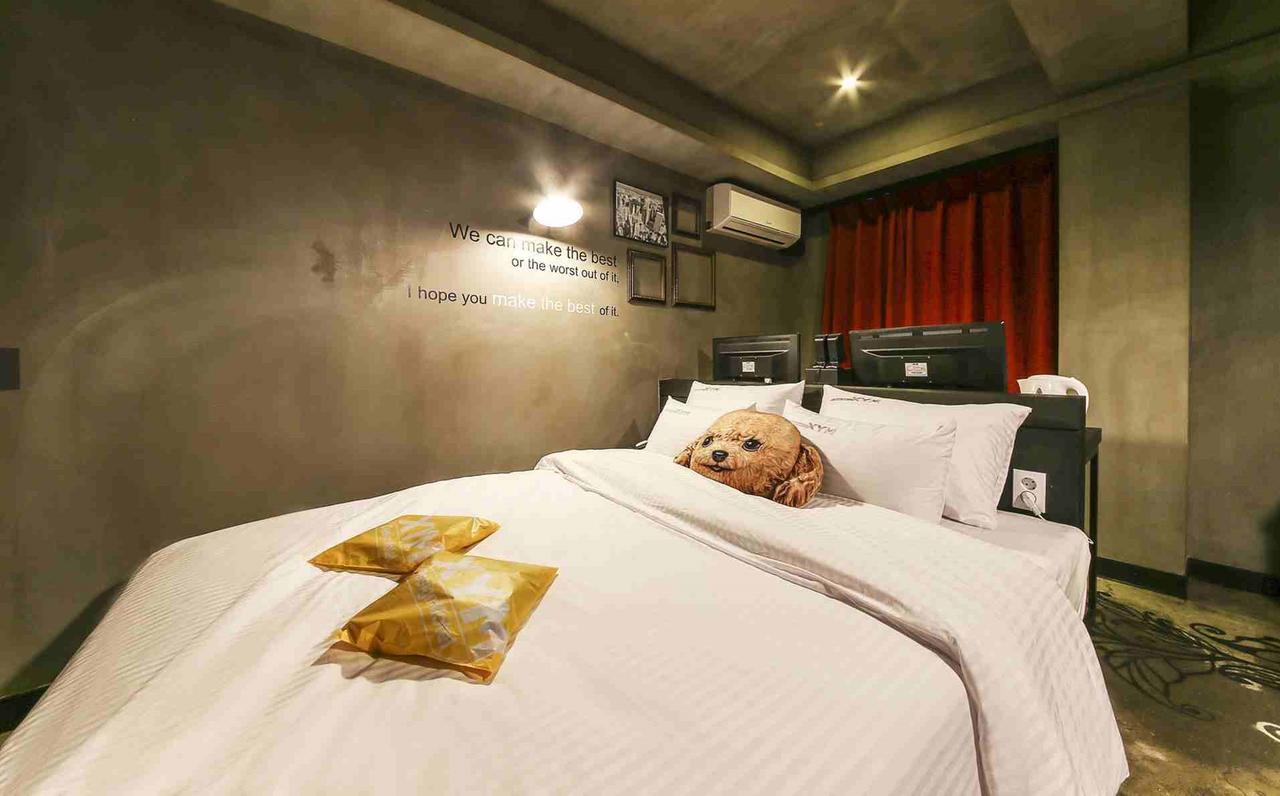Design Hotel Xym Bucheon Esterno foto